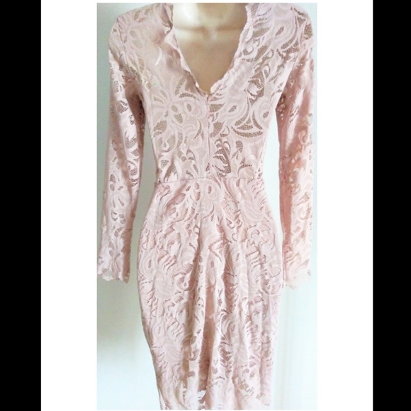 H&M Limited Edition pencil dress - Picture 3 of 4